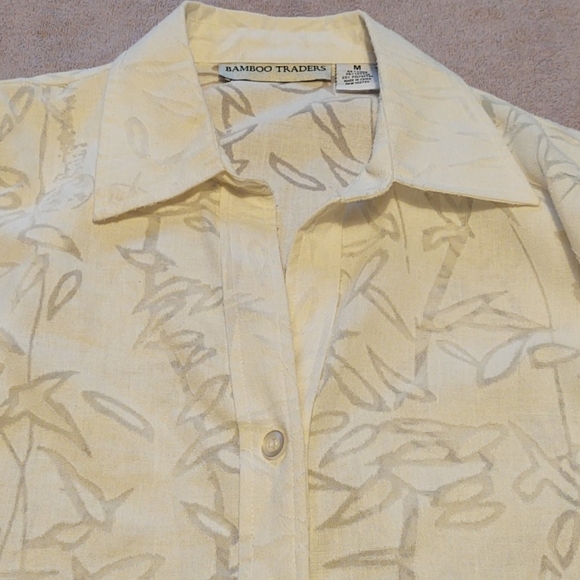 Bamboo Traders Ivory Button Down Blouse Sz Medium - Picture 3 of 8